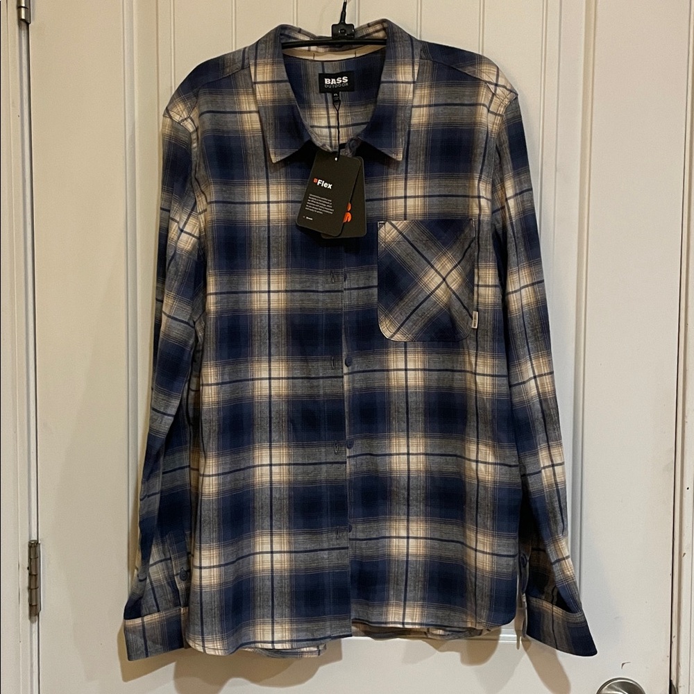 Bass Navy and Beige plaid light flannel  Shirt XL NWT